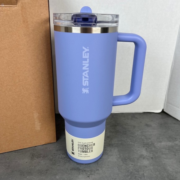 NEW Stanley Quencher Tumbler 40oz Hydrangea Purple Insulated Cup Handle & Straw - Picture 2 of 14